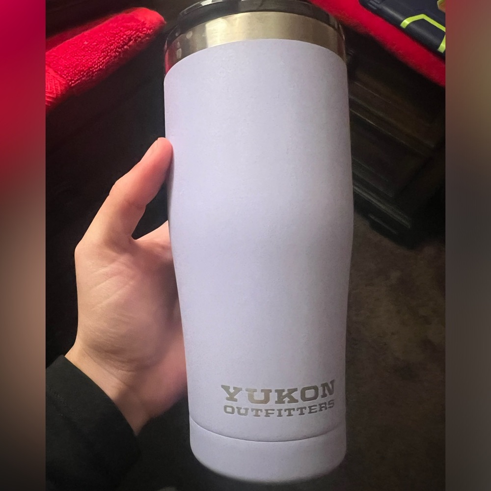 Yukon outfitters 20 ounce Tumblr